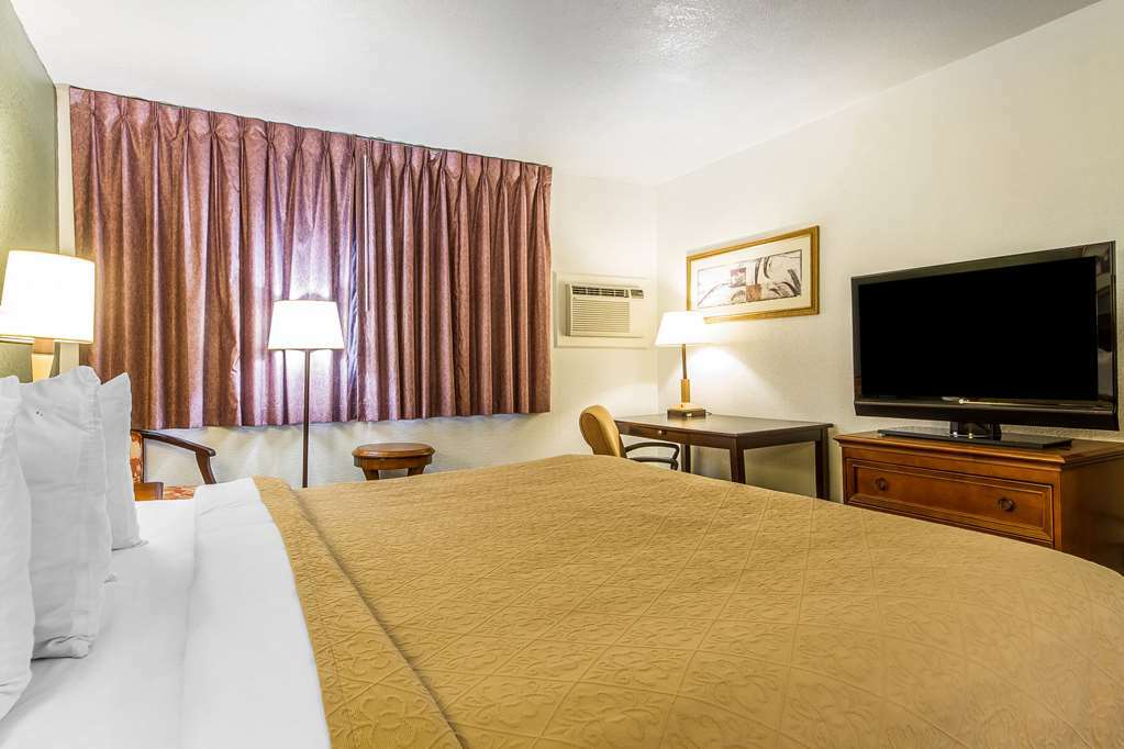 Rodeway Inn Auburn Bilik gambar